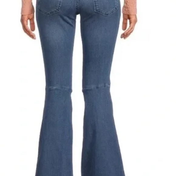 FREE PEOPLE PULL ON FLARE LEG JEANS W28 - Picture 2 of 11